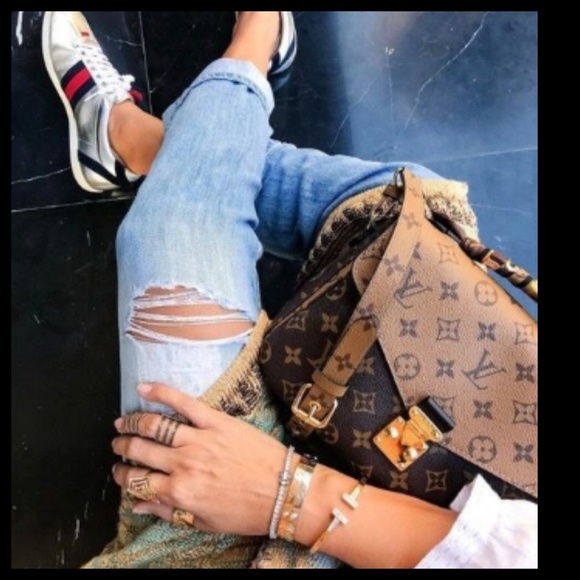 Louis Vuitton Handbags - Louis Vuitton Reverse Pochette Metis